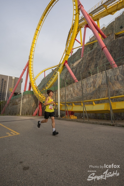 Lions_Run-118