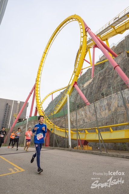 Lions_Run-144