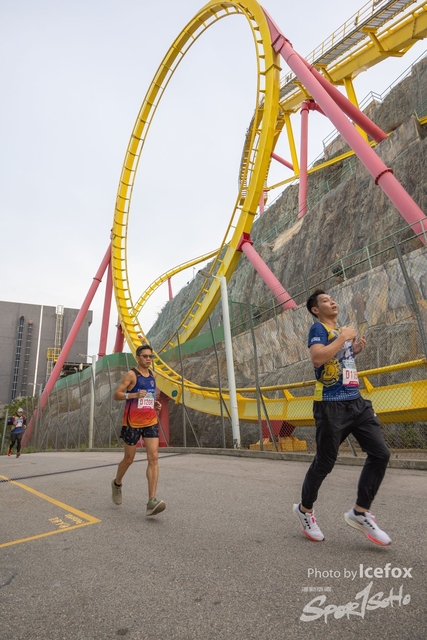 Lions_Run-182