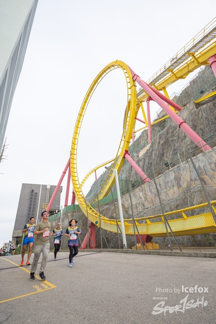 Lions_Run-214