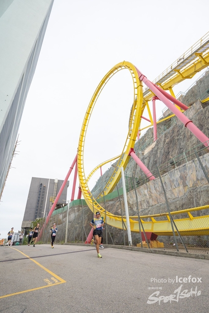 Lions_Run-244