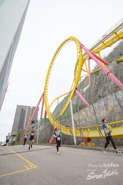 Lions_Run-245