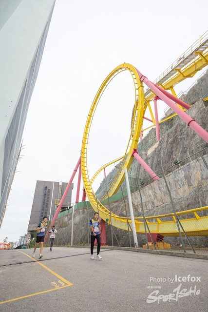 Lions_Run-247