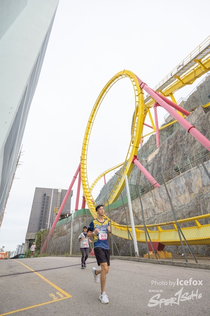Lions_Run-248