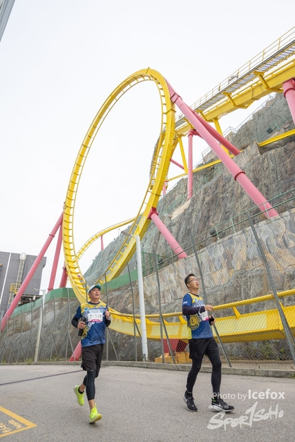 Lions_Run-368