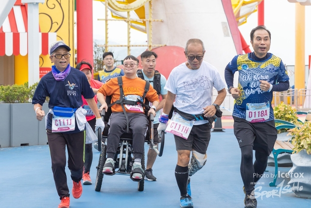 Lions_Run-431