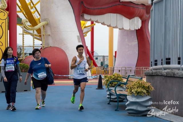 Lions_Run-442