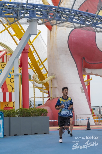Lions_Run-447