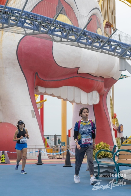 Lions_Run-462