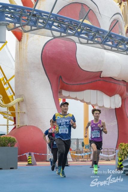 Lions_Run-490