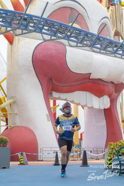 Lions_Run-492