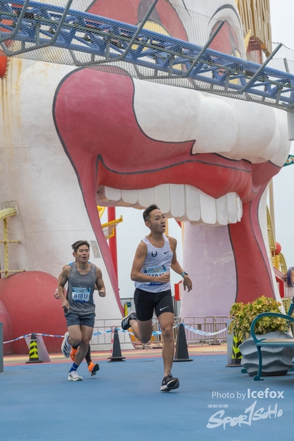 Lions_Run-493