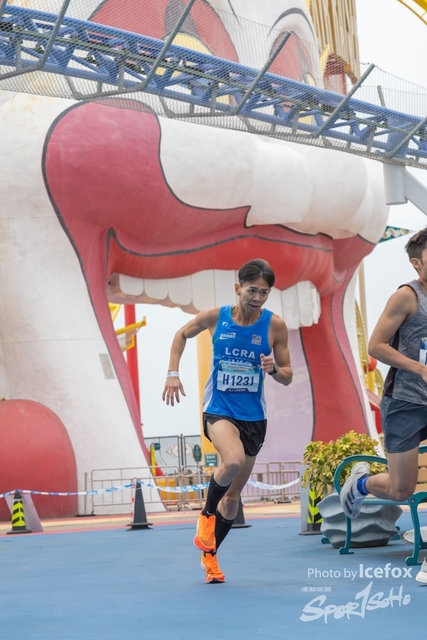 Lions_Run-495