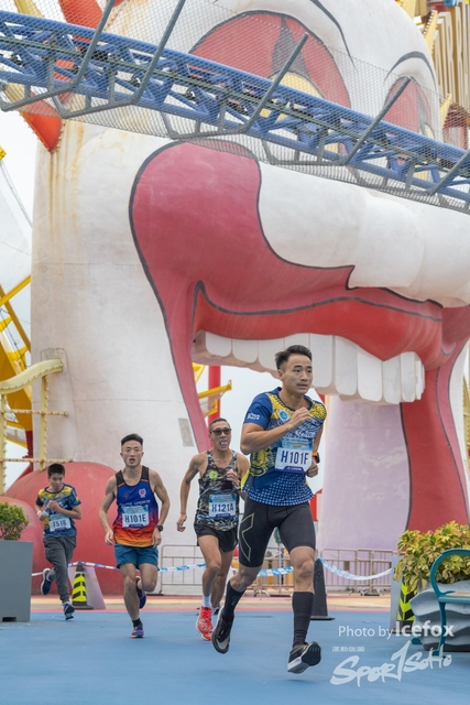 Lions_Run-504