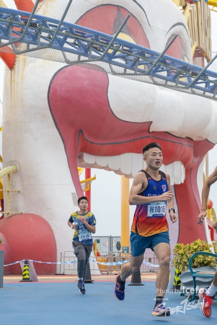 Lions_Run-506