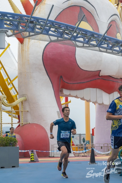 Lions_Run-550
