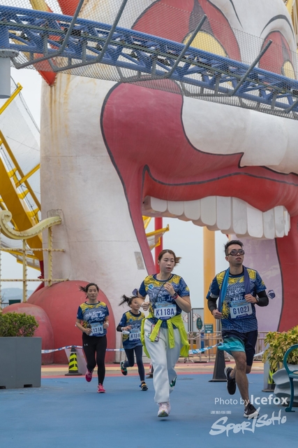 Lions_Run-553