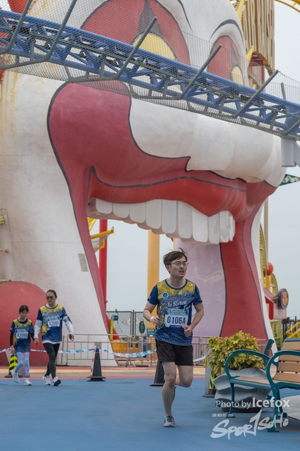 Lions_Run-560