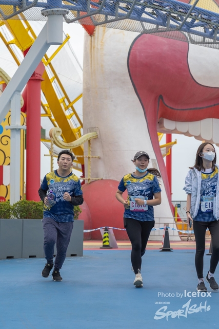 Lions_Run-582