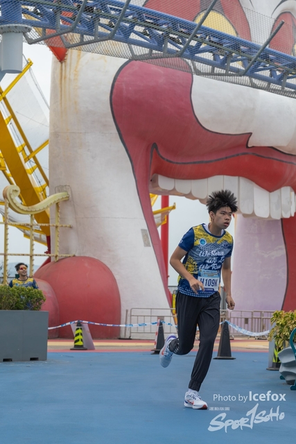 Lions_Run-584