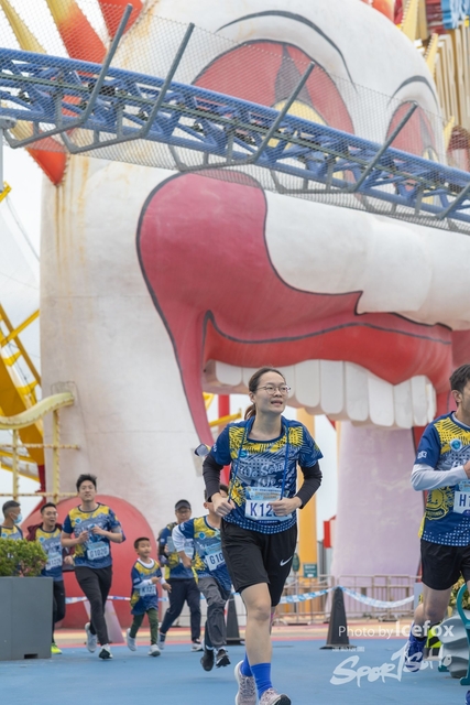 Lions_Run-596