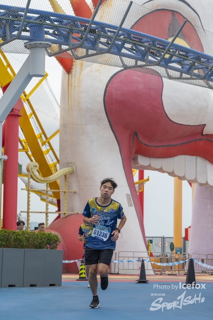 Lions_Run-612