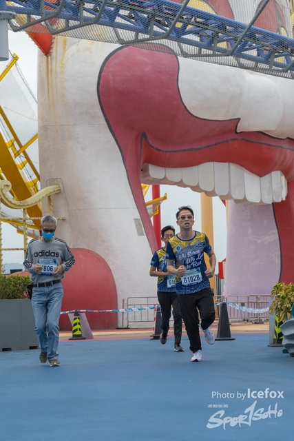Lions_Run-615