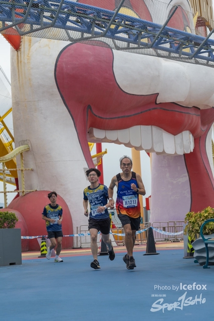Lions_Run-618