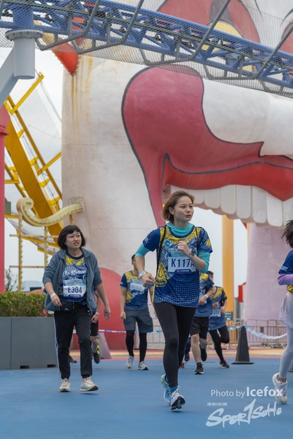 Lions_Run-628