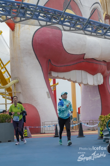 Lions_Run-645