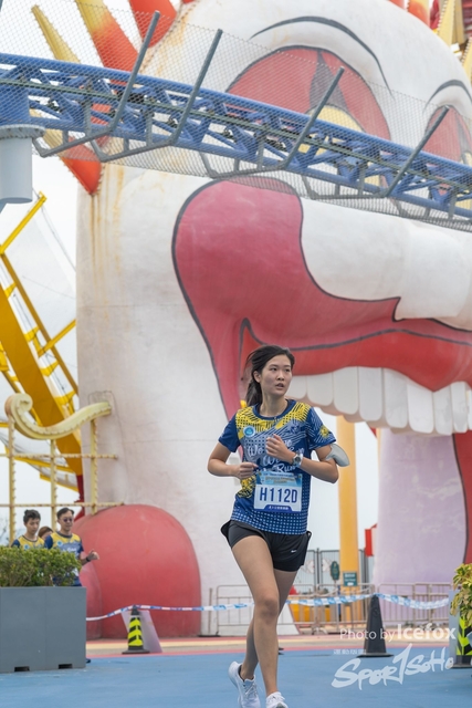 Lions_Run-663