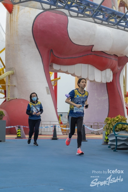 Lions_Run-687
