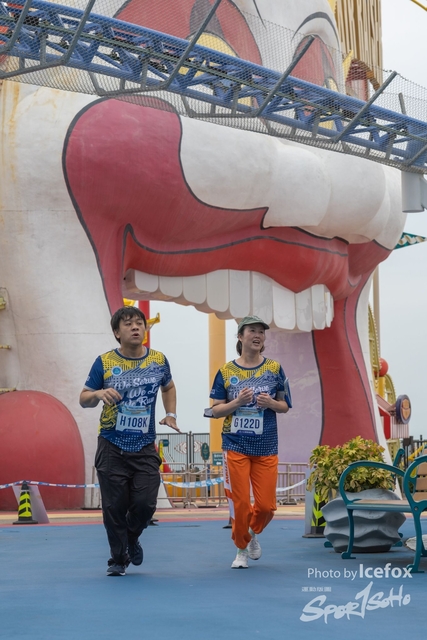 Lions_Run-726