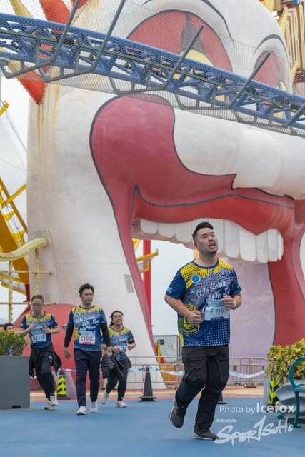 Lions_Run-729