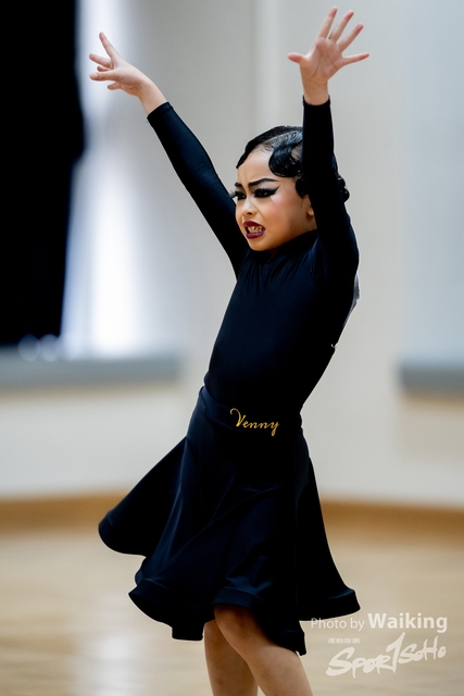 2023-02-05 Solo Dance-0524