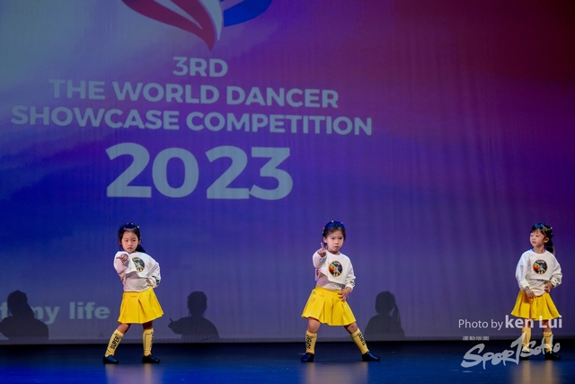 20230423 TWDC-1215