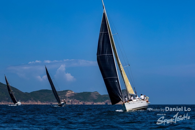 R62_7177