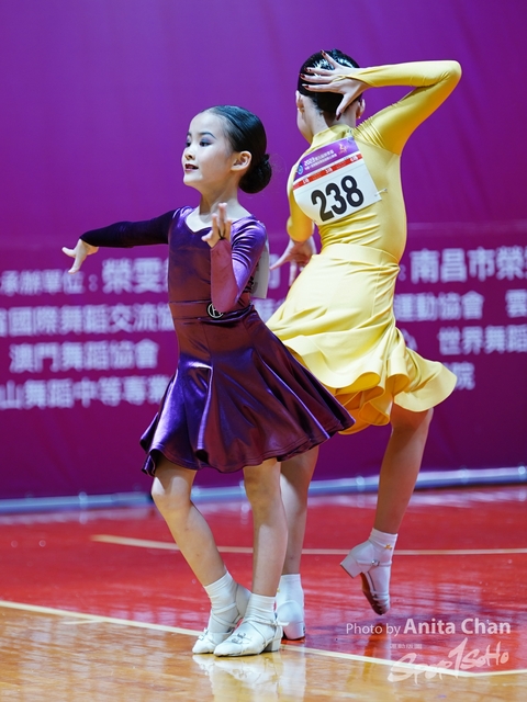 A7303916_cr