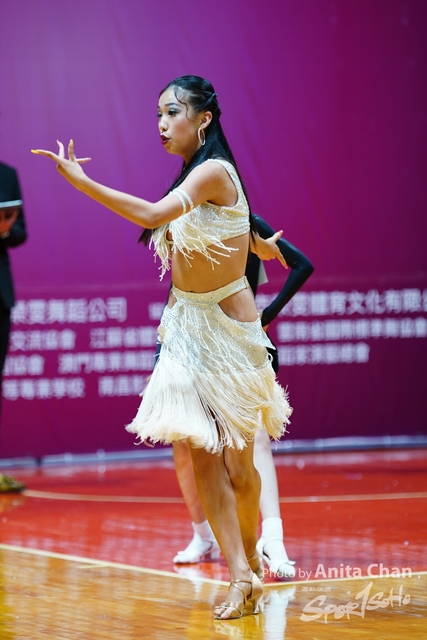 A7303933_cr