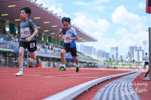 0LI_8066 copy