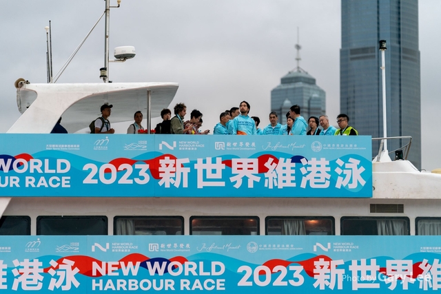 維港泳 0145