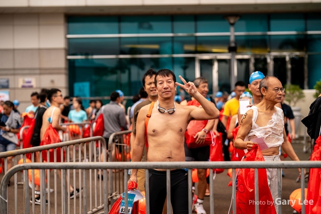 維港泳 0499