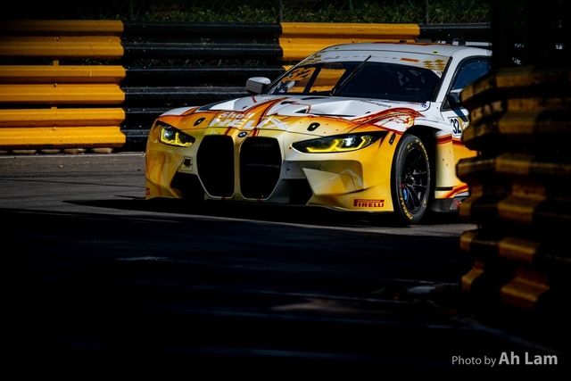 Z8A_1972