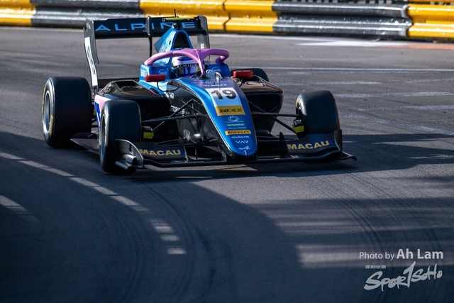 Z8A_5227