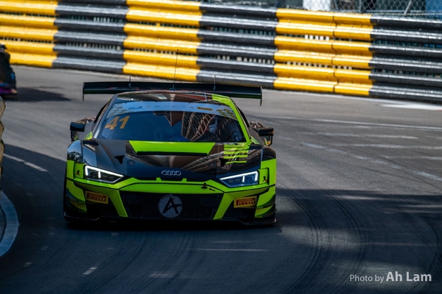 Z8A_4919