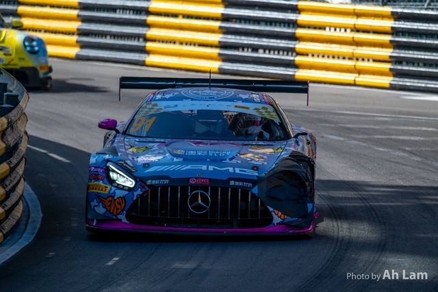 Z8A_4923