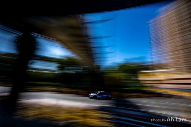 Z8B_2819