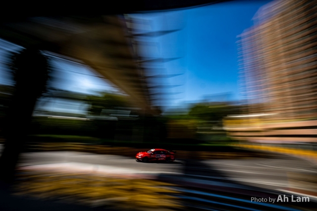 Z8B_2842