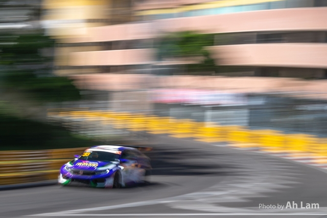 Z8B_3013