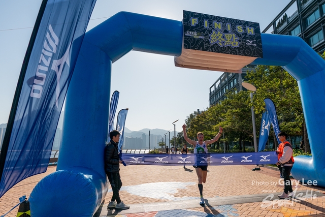 Mizuno Guy Run 0523
